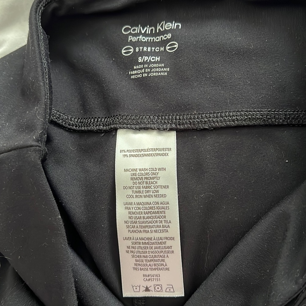 Calvin Klein workout pants. Worn 1 time. Size Small adult